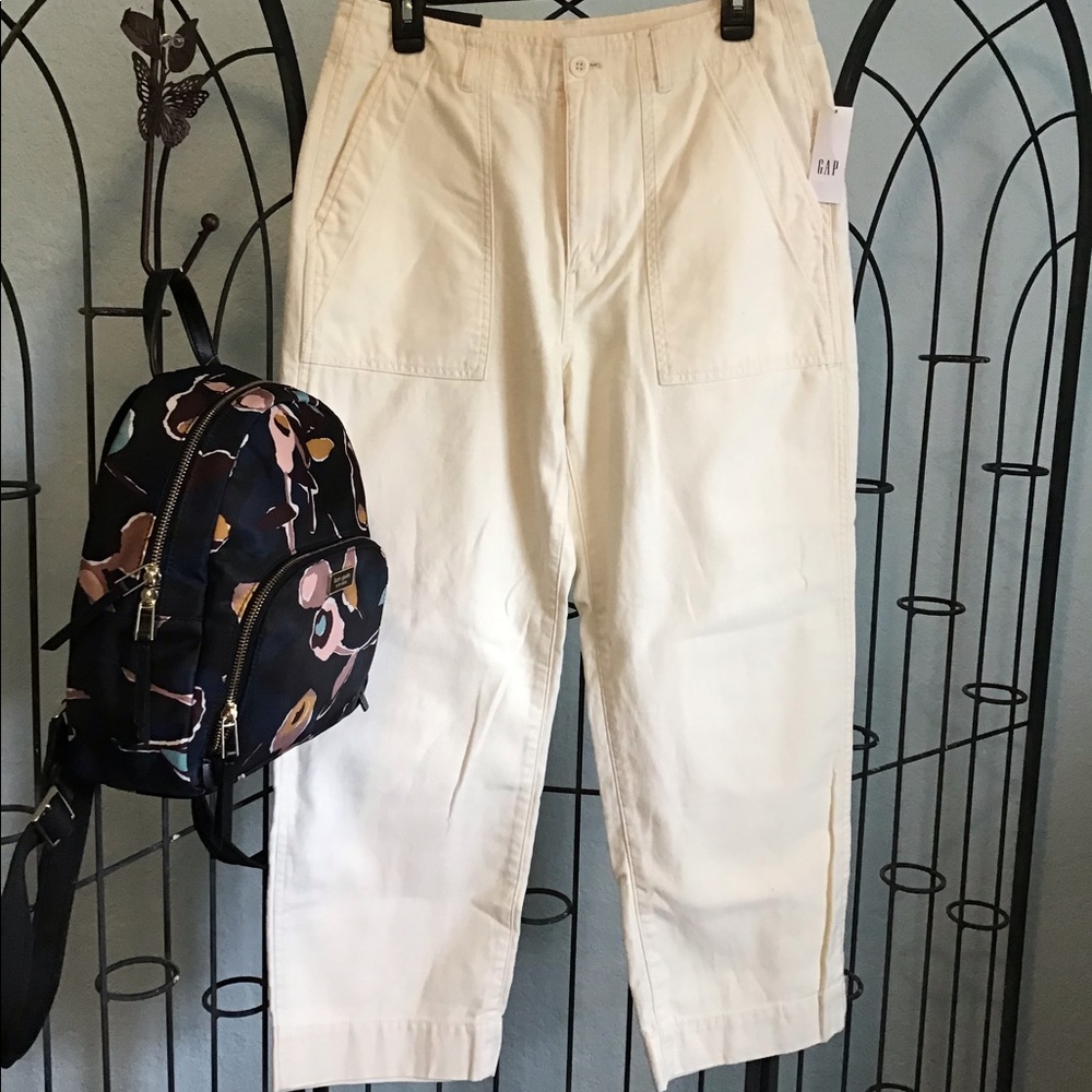 NWT hi rise GAP ivory crop pants sz 8
